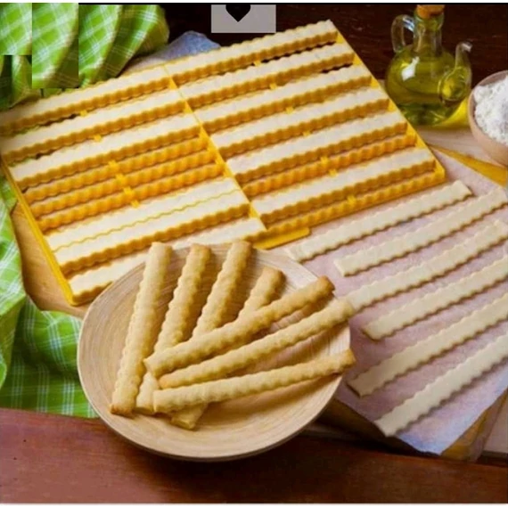 Sütikiszúró rács sós rúdhoz